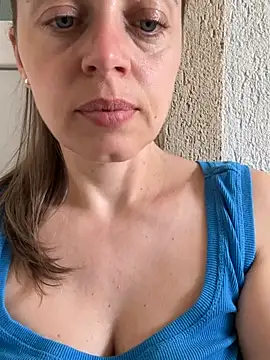ladywithbigass online show from June 9, 12:48 pm