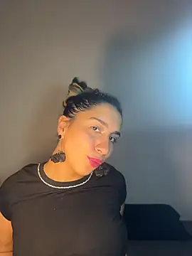 Souphicherry online show from April 16, 1:50 am