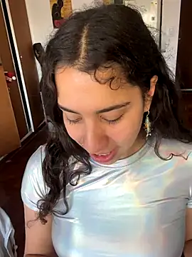 Souphicherry online show from January 6, 9:51 pm