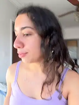 Souphicherry online show from April 18, 7:51 pm