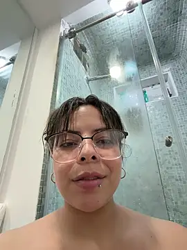 MiaCollinssx online show from June 7, 7:43 pm