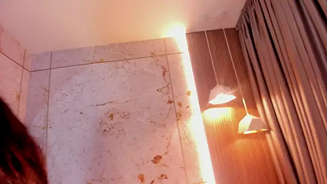 krystal swift online show from September 23, 8:18 pm