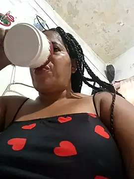 Big ass submissive online show from April 17, 12:18 pm