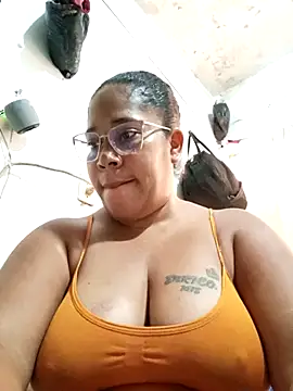 Big ass submissive online show from April 23, 12:40 pm