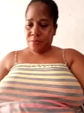 Big ass submissive online show from April 26, 4:38 pm