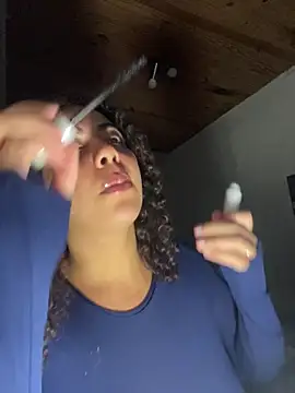 A maddy online show from April 26, 7:44 pm