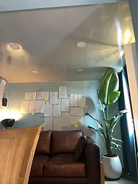 Canneela online show from February 5, 7:28 pm