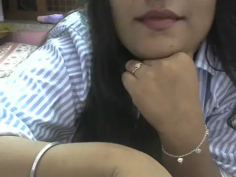 Snapshot of Queenxxx98 chatting on October 18, 8:54 pm Queenxxx98 online show from October 18, 8:54 pm