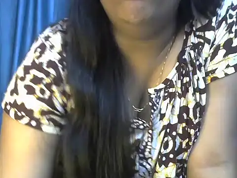 Queenxxx98 online show from January 5, 8:56 pm