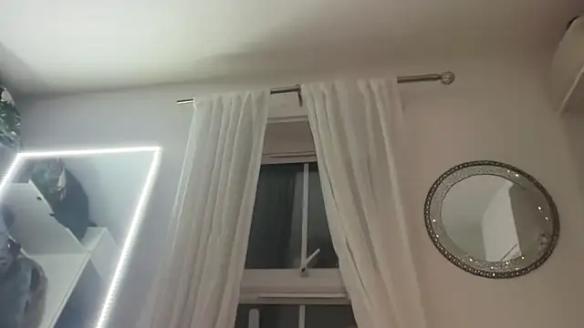 KayleeBella online show from March 17, 9:19 pm