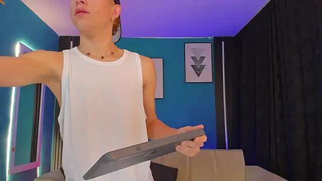 Marcus and Tony online show from April 24, 8:33 pm