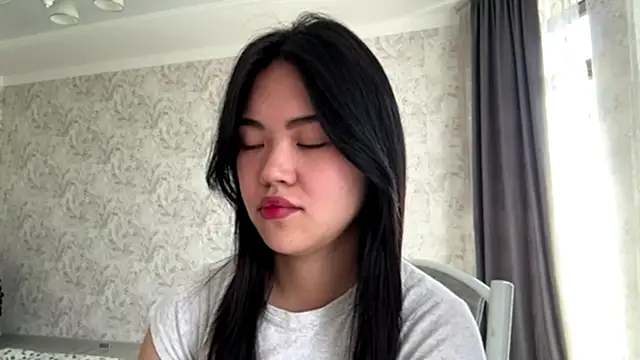 MIMIMary online show from October 16, 8:06 am