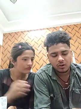 romantic couple1 online show from March 7, 12:39 am