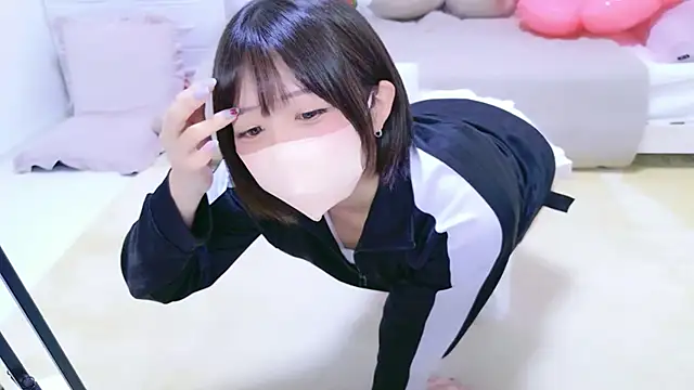 Hinata Sun online show from April 13, 12:28 pm