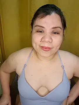 hotlyn45 online show from March 5, 1:07 pm