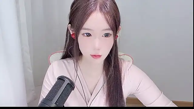 Xiao-runbao online show from October 12, 10:06 am