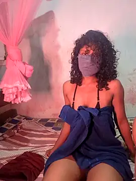 LarkingNewel online show from March 12, 12:19 pm