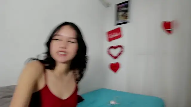 Laura and Kevin online show from February 26, 8:52 pm