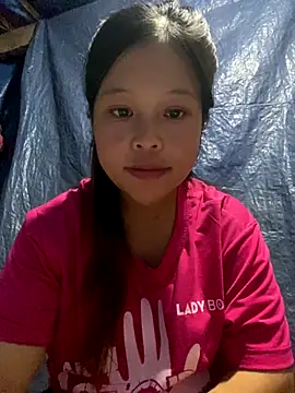 O o UwU o O online show from December 3, 8:38 am