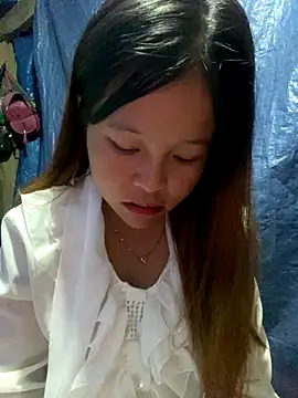 Snapshot of O_o_UwU_o_O chatting on September 26, 5:27 am O o UwU o O online show from September 26, 5:27 am