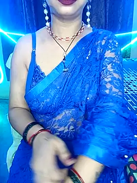 Oh 011 online show from June 15, 4:40 pm
