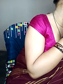 Oh 011 online show from March 6, 4:46 pm