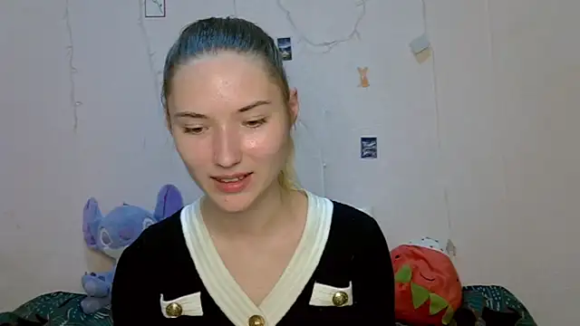  kikiclark   online show from September 15, 8:49 pm