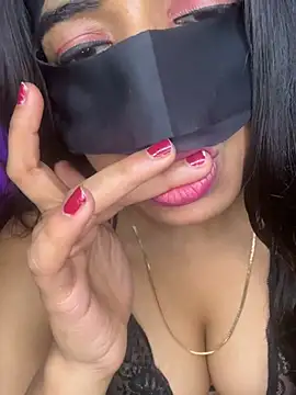 DesiSexyMonika online show from April 15, 7:58 pm