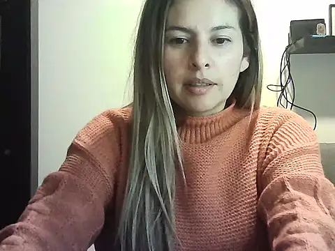 Valery  Rouse  online show from April 26, 3:59 am