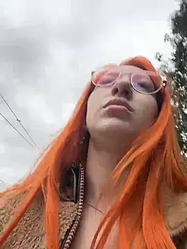 DaddysLittleSlutfox online show from April 21, 9:49 am