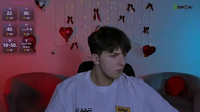 travis wolf  online show from April 25, 1:41 pm