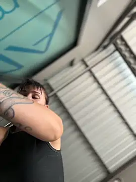 VendiMur online show from April 21, 2:51 am