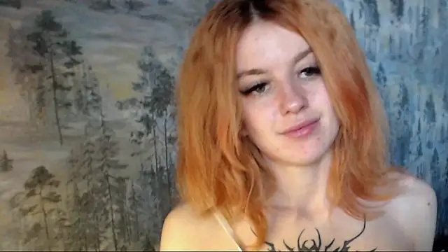 Snapshot of __Elina__ chatting on September 30, 5:35 am Elina online show from September 30, 5:35 am