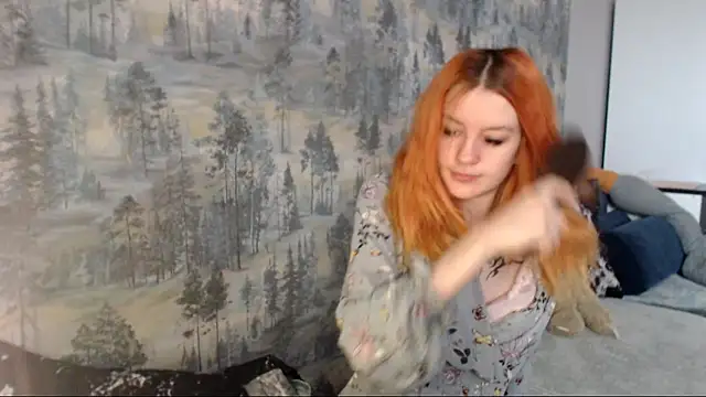 Snapshot of __Elina__ chatting on September 17, 3:37 am Elina online show from September 17, 3:37 am