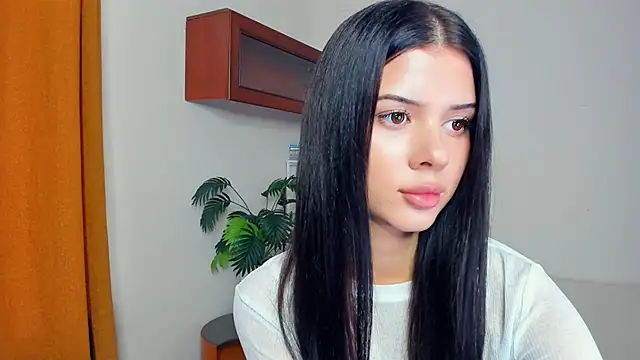 Snapshot of JoCauterucci chatting on September 17, 6:55 am JoCauterucci online show from September 17, 6:55 am