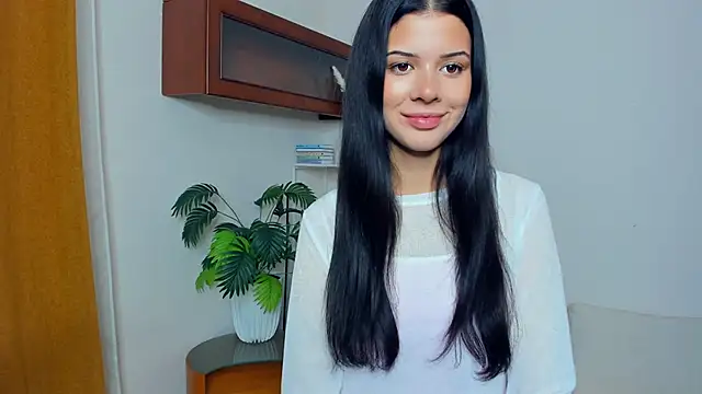 Snapshot of JoCauterucci chatting on September 9, 6:46 am JoCauterucci online show from September 9, 6:46 am