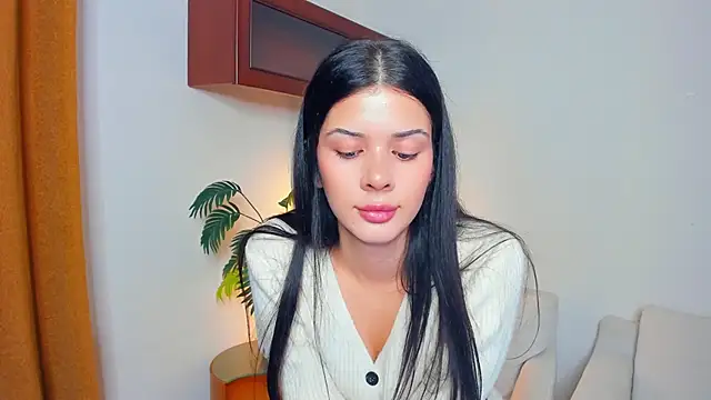 Snapshot of JoCauterucci chatting on October 1, 6:51 am JoCauterucci online show from October 1, 6:51 am