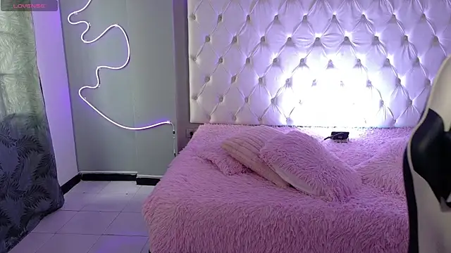 Emma visconti online show from September 12, 2:02 pm