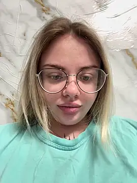 StasySweet online show from February 7, 4:38 am