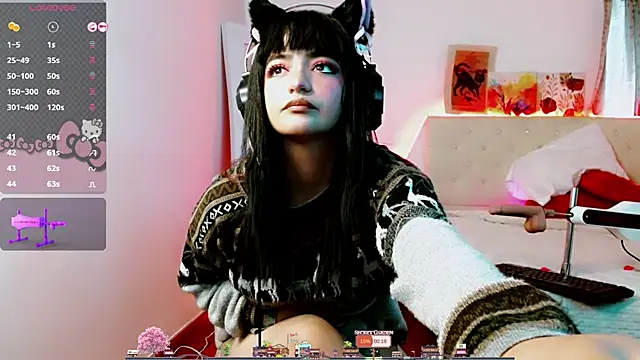 Lunyhose online show from November 10, 8:26 pm