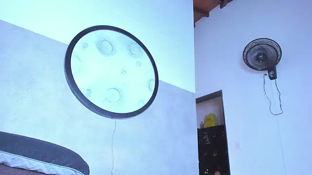 honny 23 online show from April 27, 7:22 pm