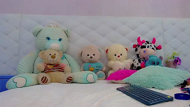 hanna sweett34 online show from November 13, 5:12 pm