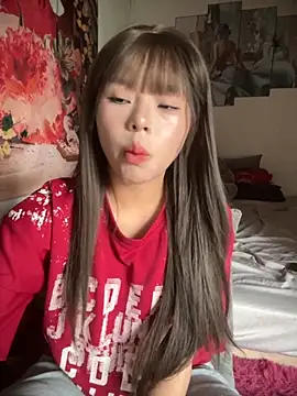 SarahBeii online show from September 27, 4:19 am