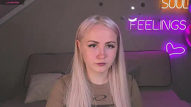 Joyce Howard online show from September 24, 2:10 am