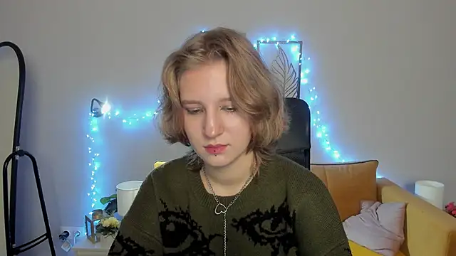 Hailey Foxy online show from October 1, 8:52 am