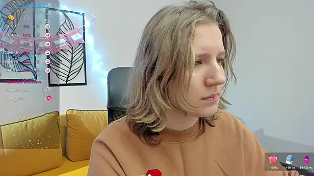 Hailey Foxy online show from January 14, 11:48 am