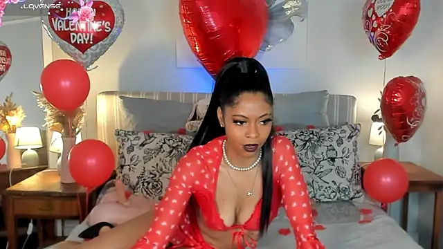 ChelseaQuinn online show from February 10, 7:44 am