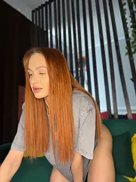 LittleFox    online show from April 21, 7:04 am