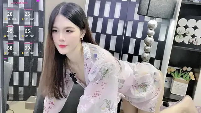 Snapshot of Yueyue-MM chatting on October 16, 3:42 am Yueyue-MM online show from October 16, 3:42 am