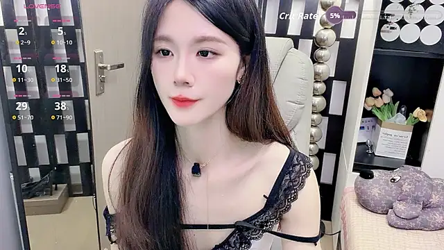 Yueyue-MM online show from April 25, 1:41 pm